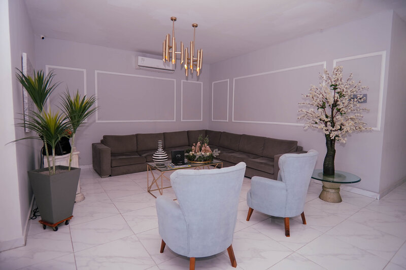 Lobby Hotel OR Suite